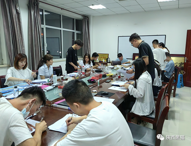 放飛夢(mèng)想，揚(yáng)帆起航